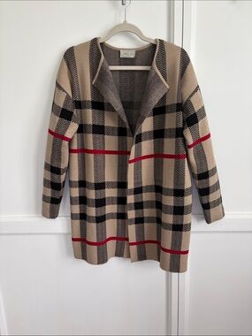 Jillian Nicole’s Beige Plaid Open-Front Cardigan with Black & Red Accents size M